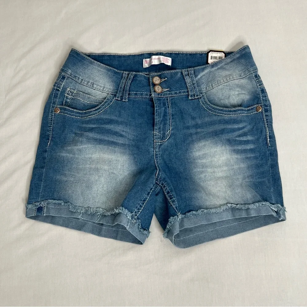 NOBO No Boundaries Blue Jean Shorts Distressed Size 13 Embroidered Pockets - Picture 3 of 7